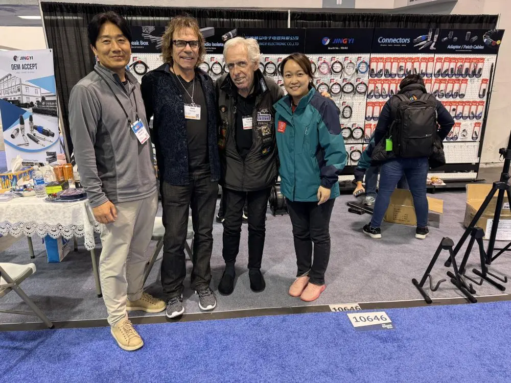 與我們寶貴的客戶